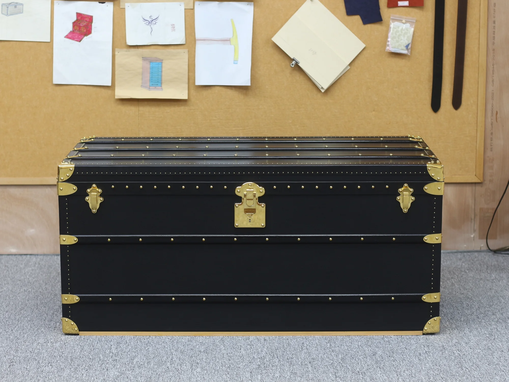 Black Collector's Trunk, closed front view