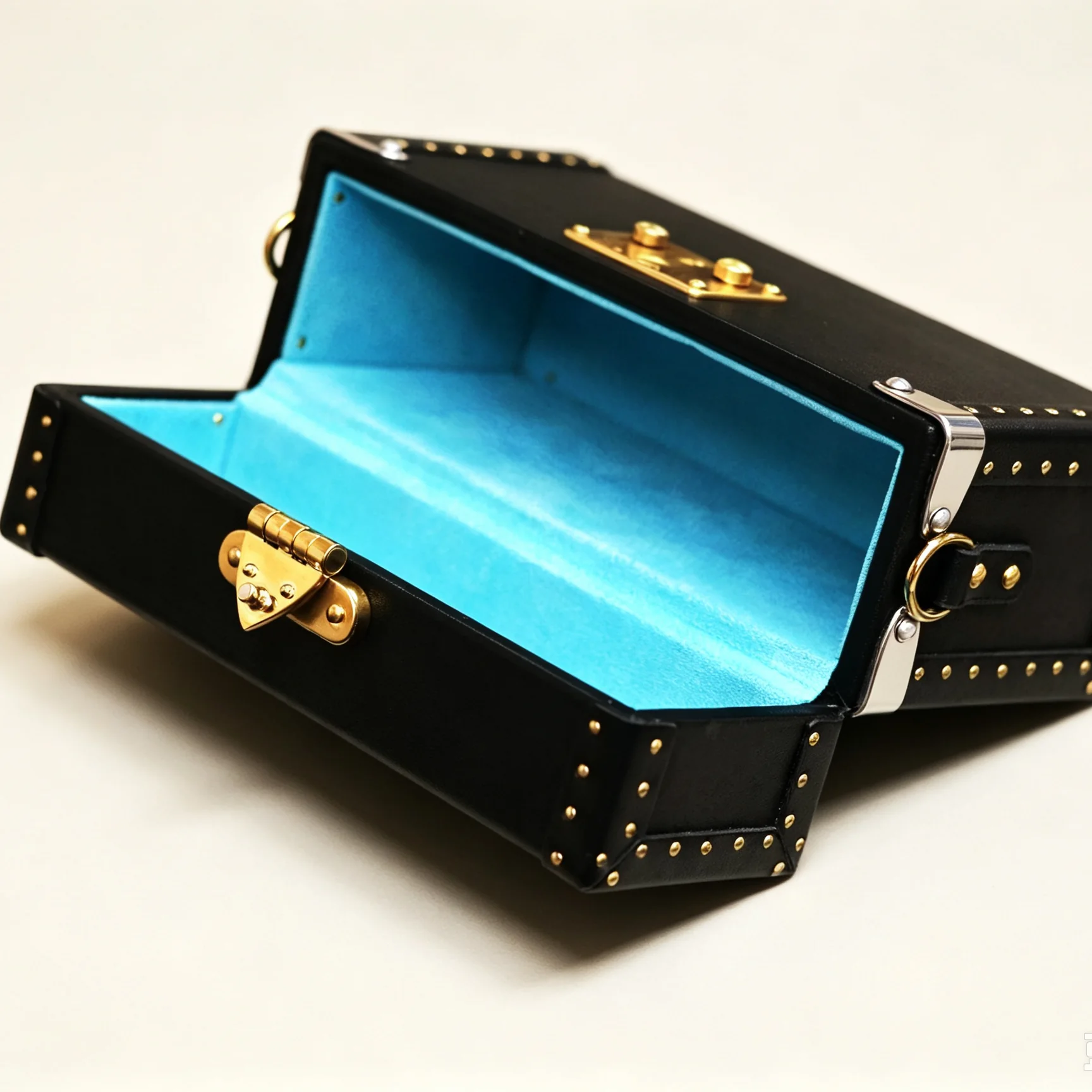 Heritage Box Bag, open blue lined interior